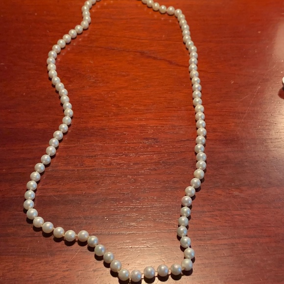 Vintage Ladies pearl necklace - Picture 2 of 6
